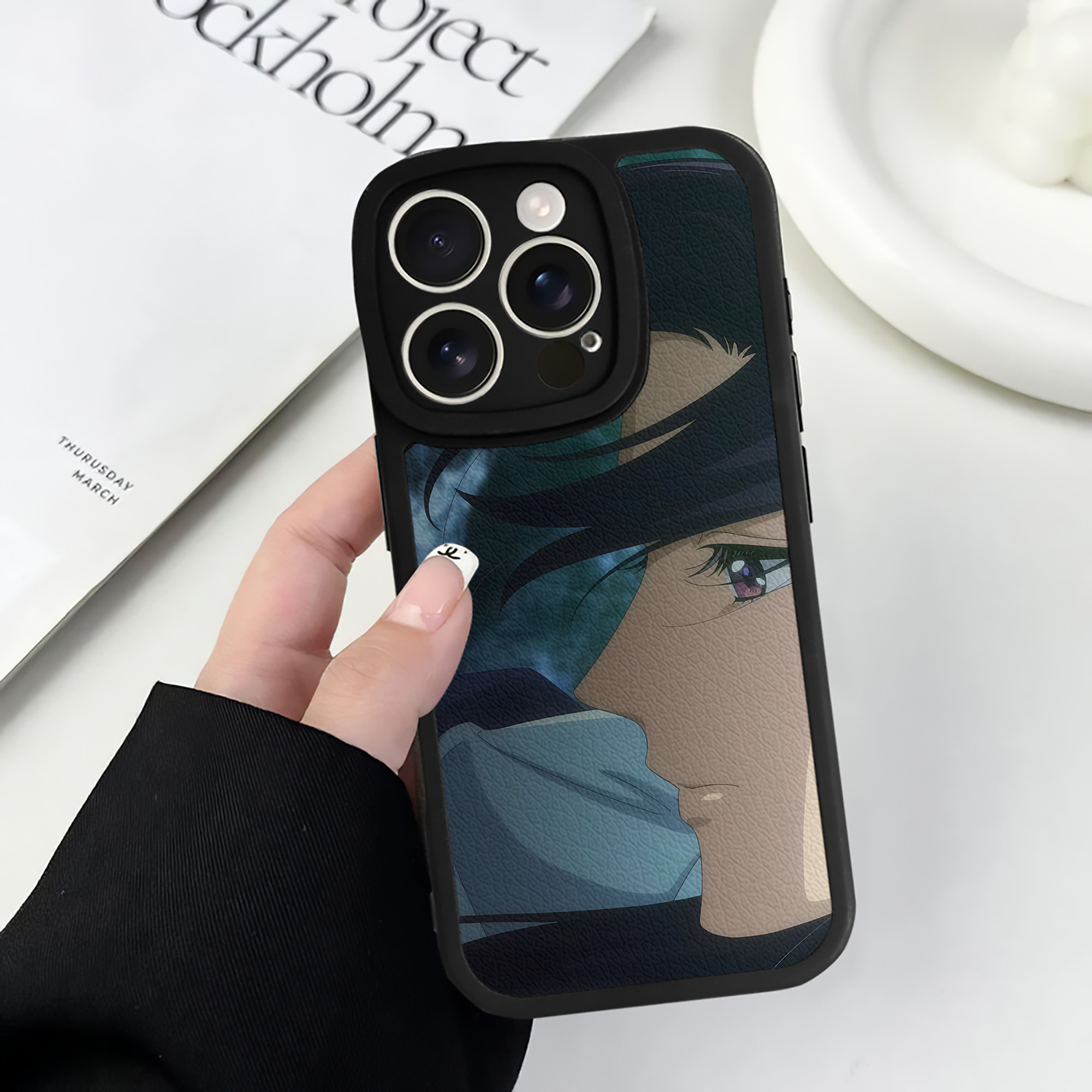 薬屋のひとりごと The Apothecary Diaries 【iPhone 16シリーズ対応】シリコンスマホケース（レザー調） 材質：シリコン